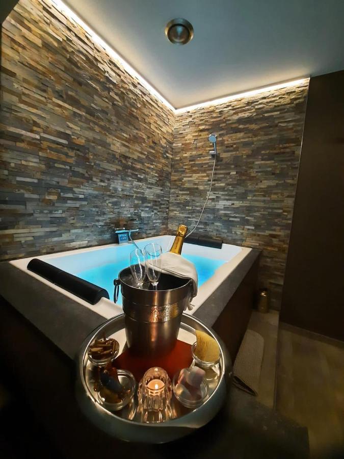 Nuits Blanches Hotel Лиеж Екстериор снимка