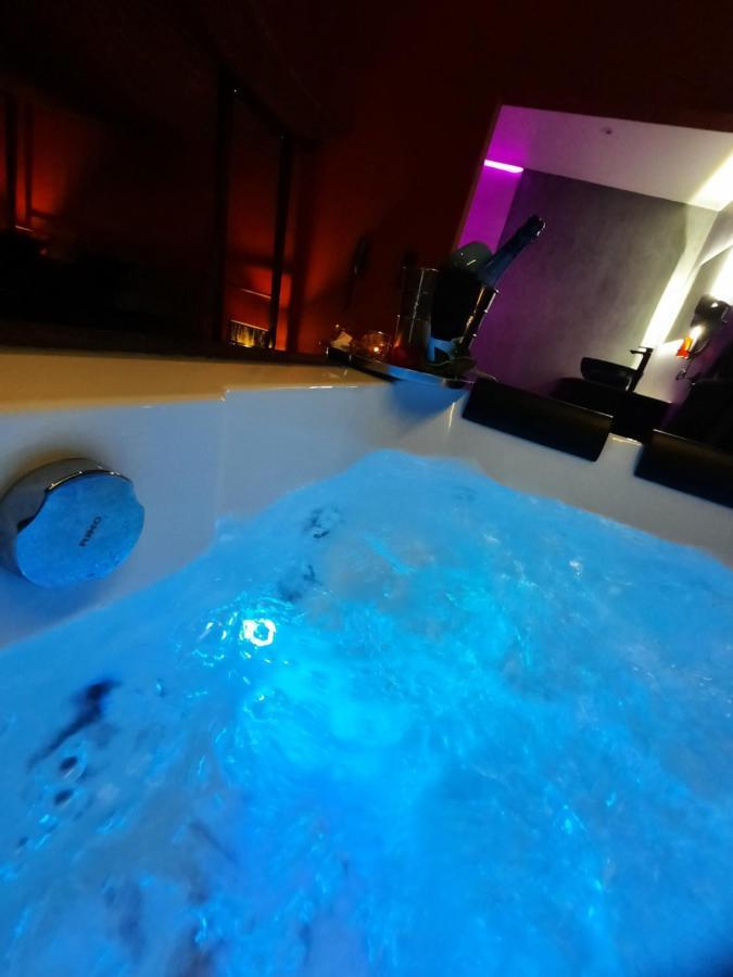 Nuits Blanches Hotel Лиеж Екстериор снимка