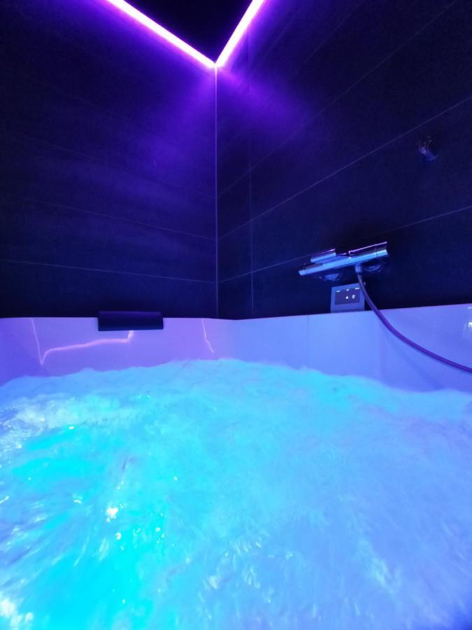 Nuits Blanches Hotel Лиеж Екстериор снимка